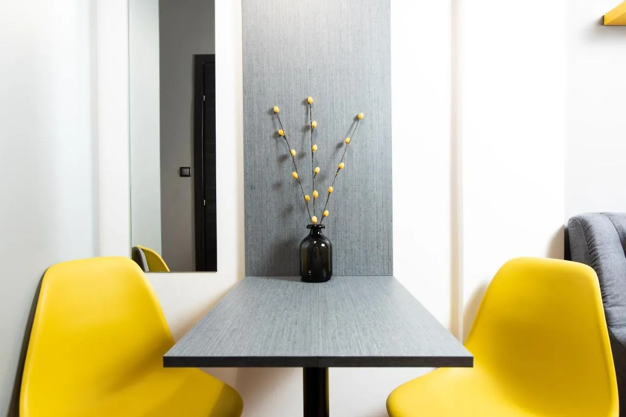 Downtown Luxury Boutique Suites : The Yellow Suite Thessaloniki 0*,