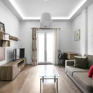 93, Nilie Hospitality Mgmt Διαμέρισμα